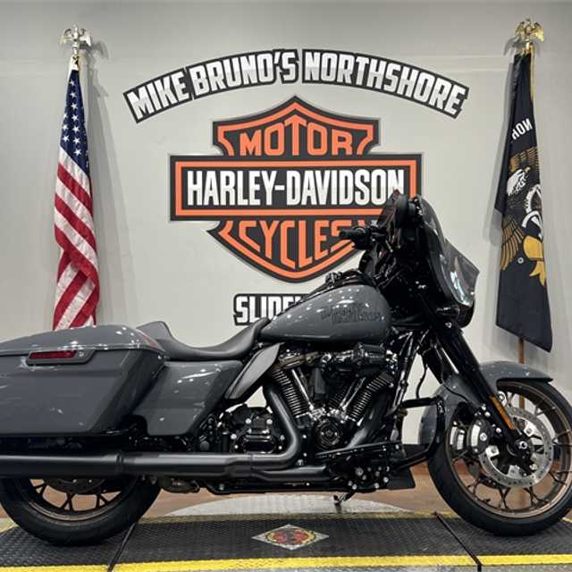 2022 Harley-Davidson Street Glide ST FLHXST - GUNSHIP GRAY