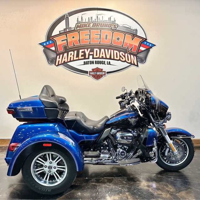 2018 Harley-Davidson Trike Tri Glide Ultra FLHTCUTG - LGNDBLUSNGL/BLK