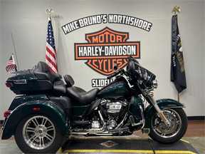 2021 Harley-Davidson Tri Glide Ultra Featured