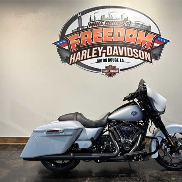 2023 Harley-Davidson Street Glide Special - 